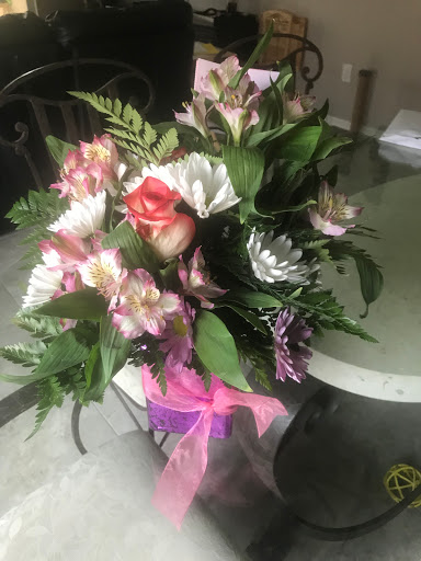 Florist «Love Story Florist», reviews and photos, 7033 US-301, Riverview, FL 33578, USA