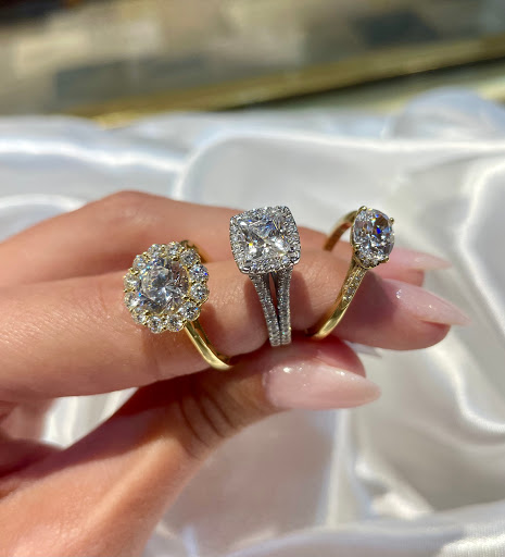 Jewelry Store «Dennis Jewelry», reviews and photos, 14701 San Pedro Ave, San Antonio, TX 78232, USA