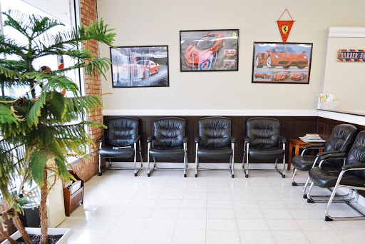 Barber Shop «Roselle Barber Shop», reviews and photos, 239 Irving Park Rd, Roselle, IL 60172, USA