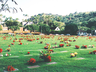 Nuʻuanu Memorial Park & Mortuary