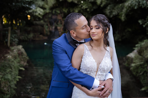 Bridal Shop «Merlili Bridal Boutique», reviews and photos, 356 Miracle Mile, Coral Gables, FL 33134, USA