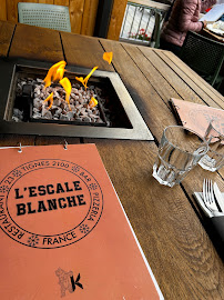 Plats et boissons du Restaurant français L'Escale Blanche à Tignes - n°15