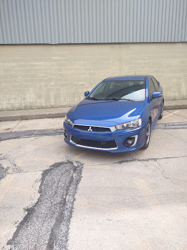 Auto Body Shop «Axelrod Collision Center», reviews and photos, 4850 Brookpark Rd, Cleveland, OH 44134, USA