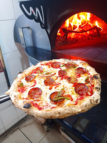 Opiniones de Pizzeria Doña Edy en Temuco - Pizzeria