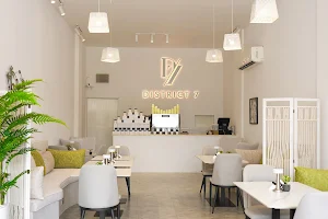D7 - District 7 cafe image
