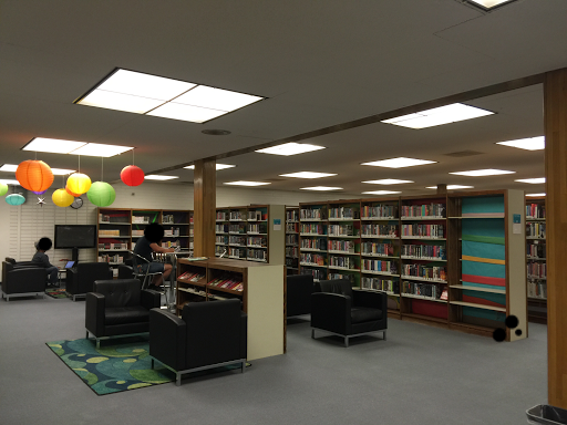 West Covina Library image