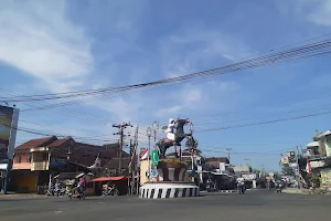 Diponegoro Quarter Horse Statue Karanggede - Gemolong image