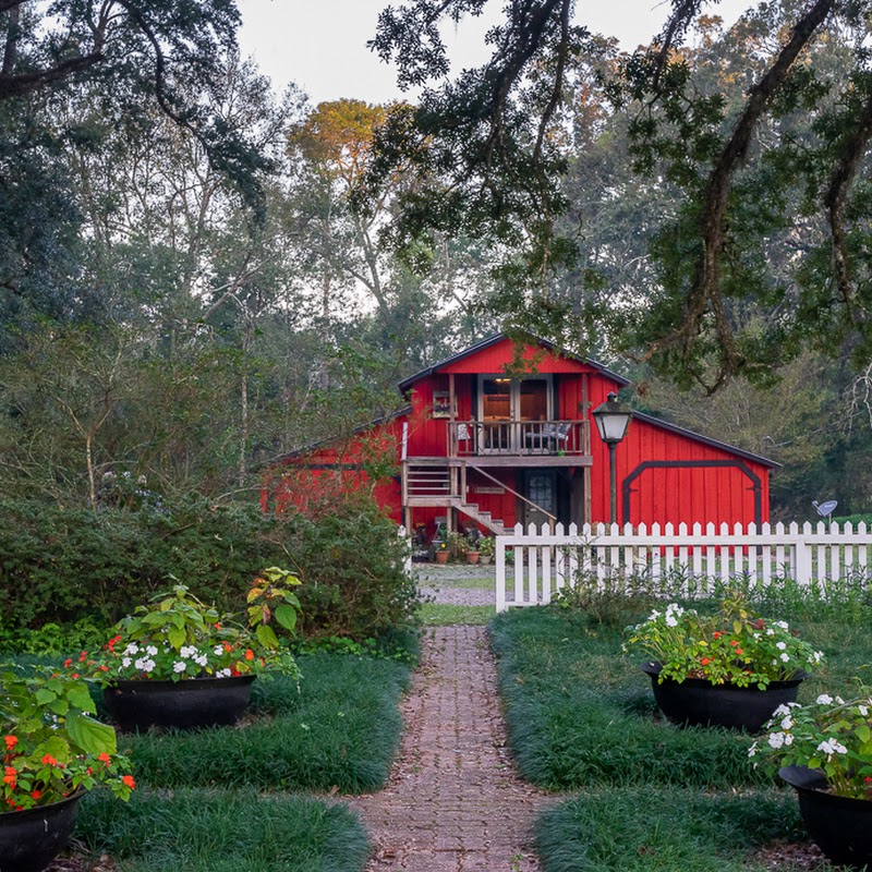 Country Charm Bed and Breakfast