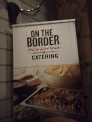 Mexican Restaurant «On The Border Mexican Grill & Cantina», reviews and photos, 2500 Airport Frwy, Bedford, TX 76022, USA