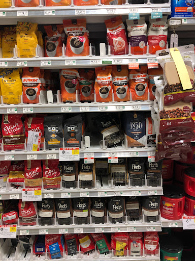 Supermarket «Publix Super Market at Merchants Village», reviews and photos, 520 Folly Rd, Charleston, SC 29412, USA