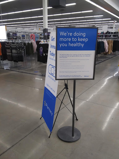 Department Store «Walmart Supercenter», reviews and photos, 1500 N Jefferson Way, Indianola, IA 50125, USA