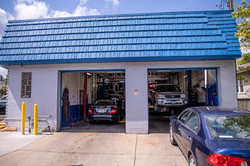 Auto Repair Shop «Norwood Auto Service», reviews and photos, 6055 N Northwest Hwy, Chicago, IL 60631, USA