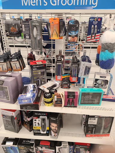 Clothing Store «Ross Dress for Less», reviews and photos, 3401 Raleigh Rd Pkwy W, Wilson, NC 27896, USA