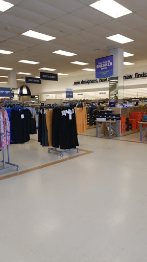 Department Store «Marshalls», reviews and photos, 3131 Main St, Mohegan Lake, NY 10547, USA