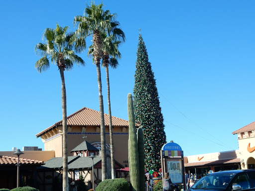Sportswear Store «Columbia Sportswear Outlet Store at Outlets at Anthem», reviews and photos, 4250 W Anthem Way, Phoenix, AZ 85086, USA