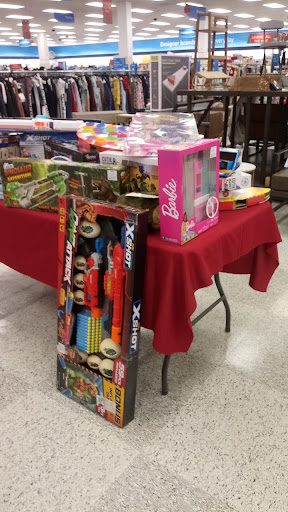 Clothing Store «Ross Dress for Less», reviews and photos, 1237 E Golf Rd, Schaumburg, IL 60173, USA
