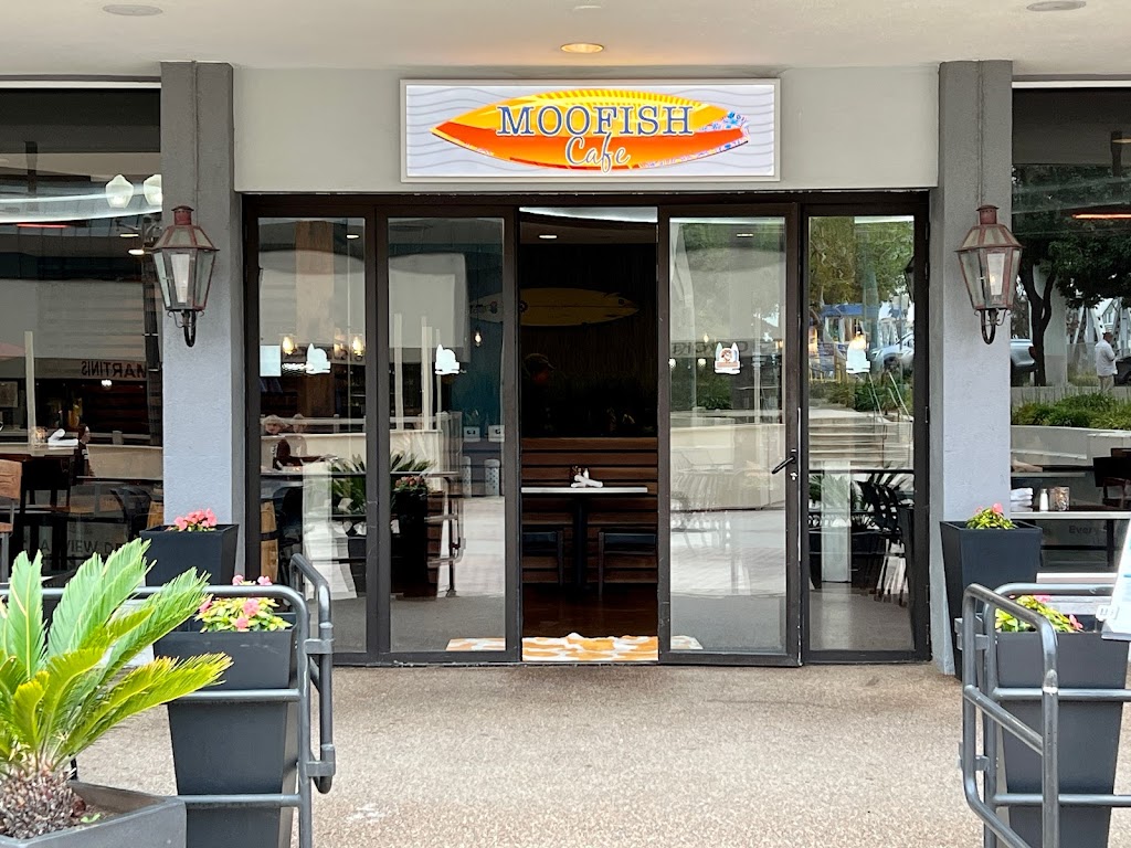 Moofish Cafe’ 93001