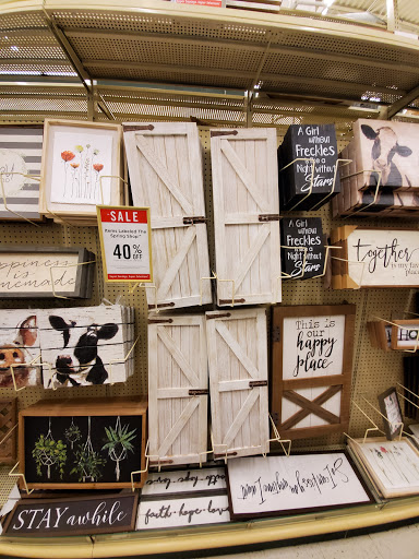 Craft Store «Hobby Lobby», reviews and photos, 6640 E State St, Rockford, IL 61108, USA