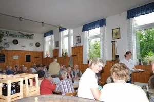 Ostfriesen Bräu, historische Landbrauerei mit Brauhaus image