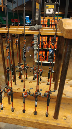 Sporting Goods Store «Bass Pro Shops», reviews and photos, 6112 W Grand Ave, Gurnee, IL 60031, USA