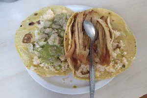 Tacos Acorazados La Reyna image