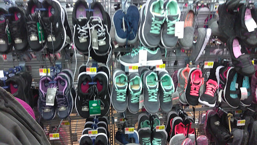 Department Store «Walmart Supercenter», reviews and photos, 12981 Shelbyville Rd, Middletown, KY 40243, USA