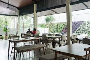 PARCO Coffee and Eatery image