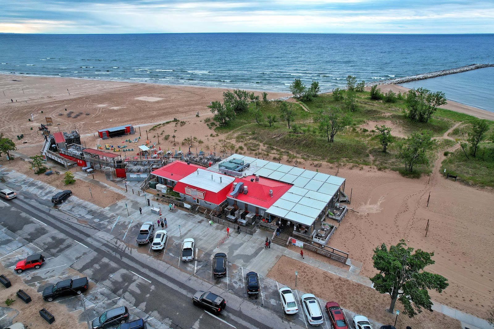 North Pier Side Beach photo #9