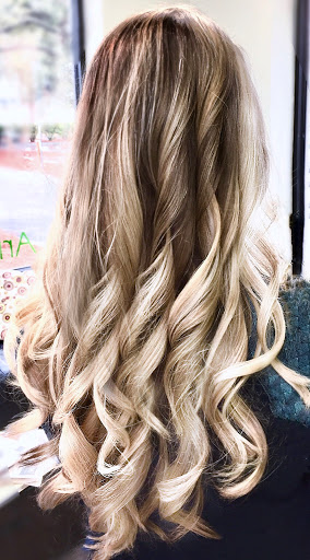 Hair Salon «Salon Aria Off Bay», reviews and photos, 700 Bay St, Beaufort, SC 29902, USA