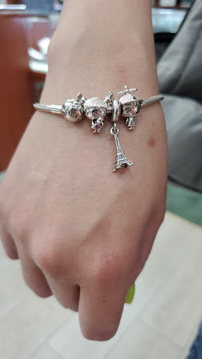 Jewelry Store «Diamonds & Co», reviews and photos, 141 Towne Center Cir, Sanford, FL 32771, USA