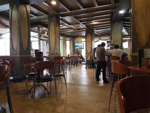 Cafetería Restaurante Armonía - C. Río Aguas, 8, 29651 Las Lagunas de Mijas, Málaga