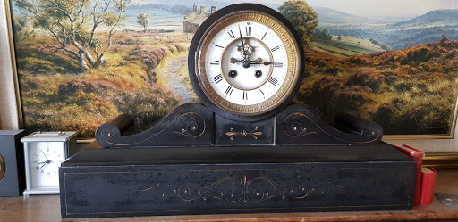 Antique clocks Manchester