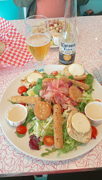 Salade César du Restaurant Holly's Diner à Tours - n°7