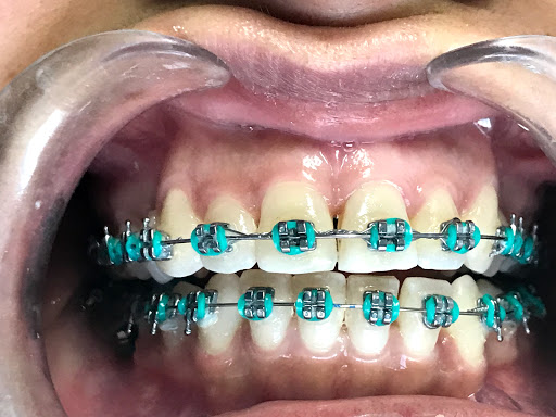 Clínica Dental LC