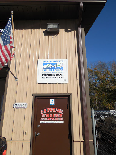 Used Car Dealer «Showcase Auto & Truck at Swansea», reviews and photos, 2113 Grand Army of the Republic Hwy, Swansea, MA 02777, USA