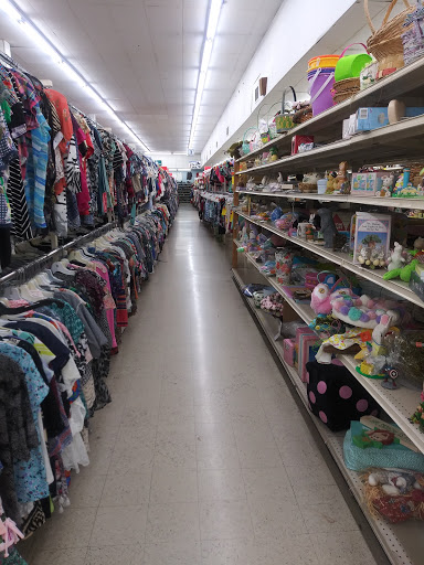 Thrift Store «Village Discount Outlet», reviews and photos, 3500 Cleveland Ave, Columbus, OH 43224, USA