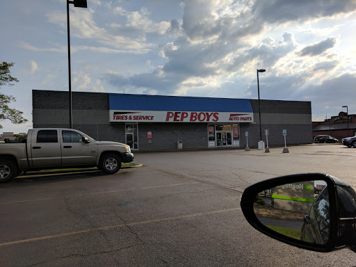 Auto Parts Store «Pep Boys Auto Parts & Service», reviews and photos, 5555 Youngstown Warren Rd, Niles, OH 44446, USA