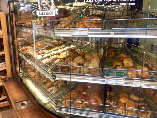 Grocery Store «Whole Foods Market», reviews and photos, 465 S Arroyo Pkwy, Pasadena, CA 91105, USA