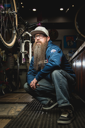 Bicycle Repair Shop «Sixes Pit Bicycle Shop», reviews and photos, 10511 Bells Ferry Rd Suite 400, Canton, GA 30114, USA