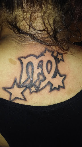Tattoo Shop «Royal Ink», reviews and photos, 6408 Gulf Fwy, Houston, TX 77023, USA