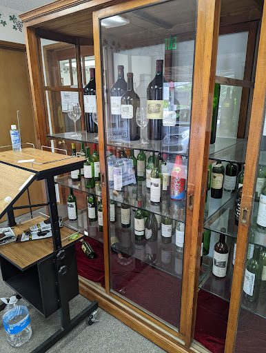 Wine Store «Grand Vin Wine Merchants», reviews and photos, 1003 4th Ave E, Olympia, WA 98506, USA