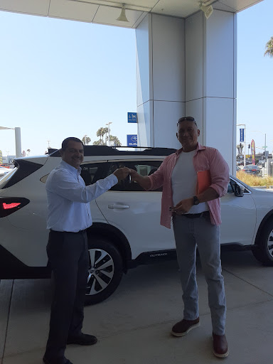 Subaru Dealer «Frank Subaru», reviews and photos