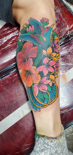 Tattoo Shop «Pierced Hearts Tattoo Parlor», reviews and photos, 5307 Roosevelt Way NE, Seattle, WA 98105, USA