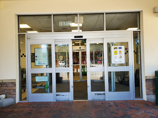 Supermarket «Publix Super Market at Shoppes of Lithia», reviews and photos, 3461 Lithia Pinecrest Rd, Valrico, FL 33596, USA