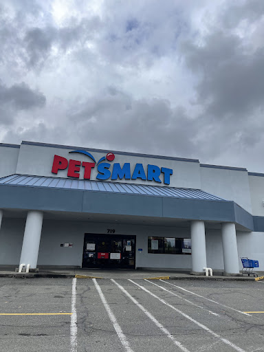 Pet Supply Store «PetSmart», reviews and photos, 719 Sleater Kinney Rd SE, Lacey, WA 98503, USA