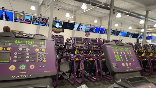 Gym «Planet Fitness», reviews and photos, 1464 Riverdale St, West Springfield, MA 01089, USA