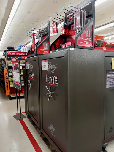 Home Improvement Store «Tractor Supply Co.», reviews and photos, 1803 James L Redman Pkwy, Plant City, FL 33563, USA
