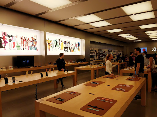 Computer Store «Apple Barton Creek», reviews and photos, 2901 S Capital of Texas Hwy, Austin, TX 78746, USA