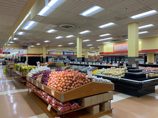 Supermarket «Shoppers Food», reviews and photos, 2441 Chillum Rd, Hyattsville, MD 20782, USA
