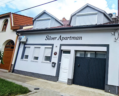 Silver Apartman